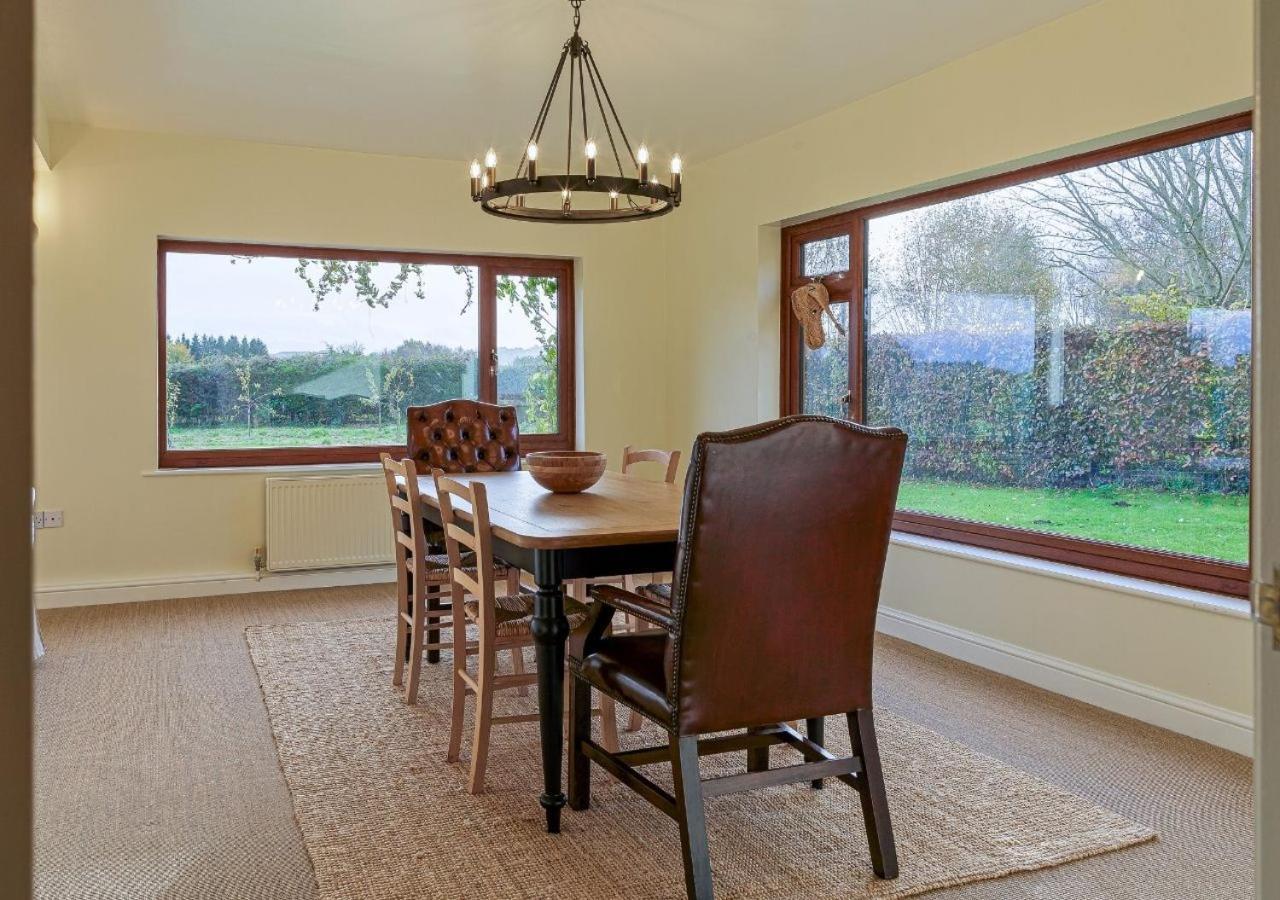 Villa Charming 3Bd Cotswolds Family Retreat Bourton-on-the-Water Exterior foto